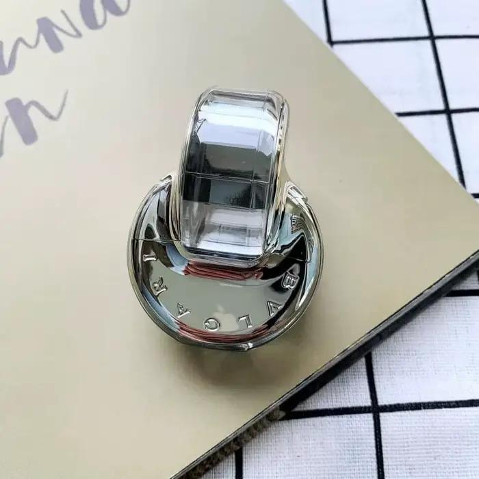 Bvlgari – Spray Omnia Crystalline Eau De Toilette pour femmes, 50ml (argent), parfum Original pour femmes, Sephora Stuff Beauty