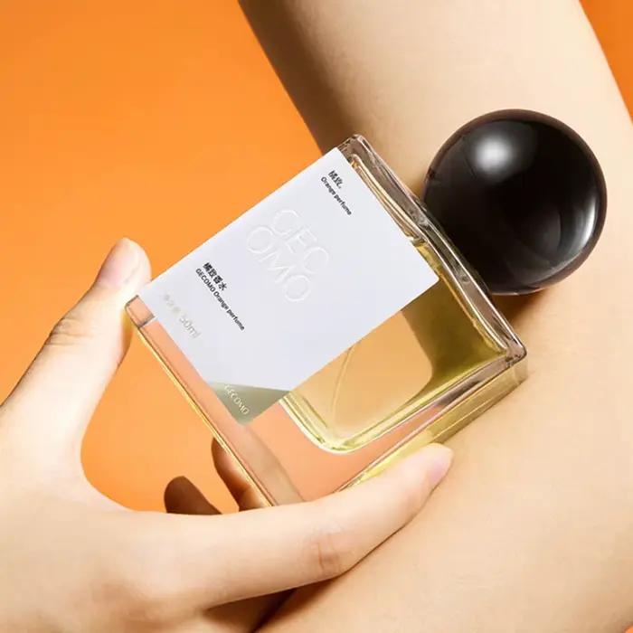 Parfum frais aux agrumes pour femmes