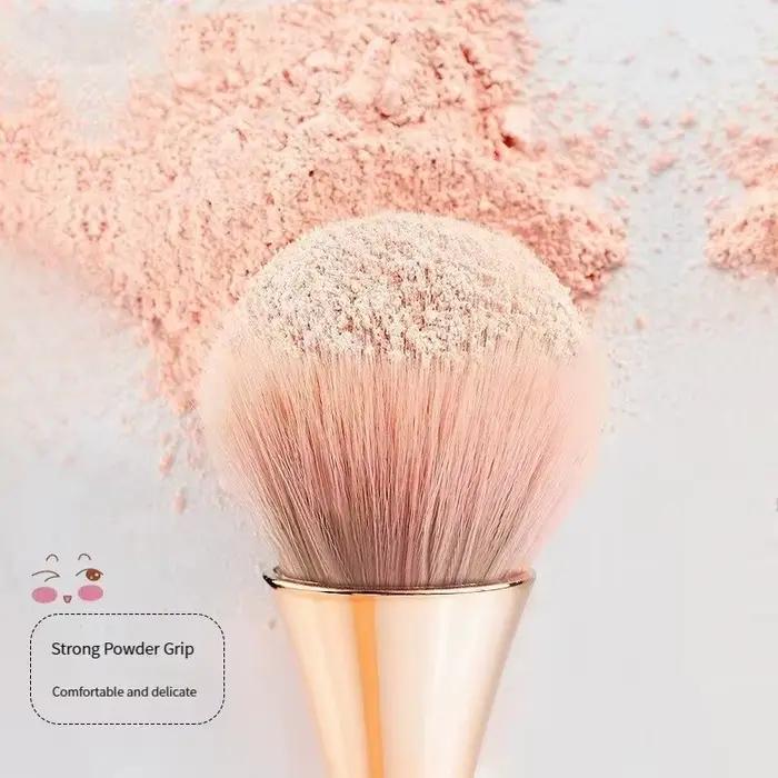 Pinceau de maquillage en éventail doré Rose