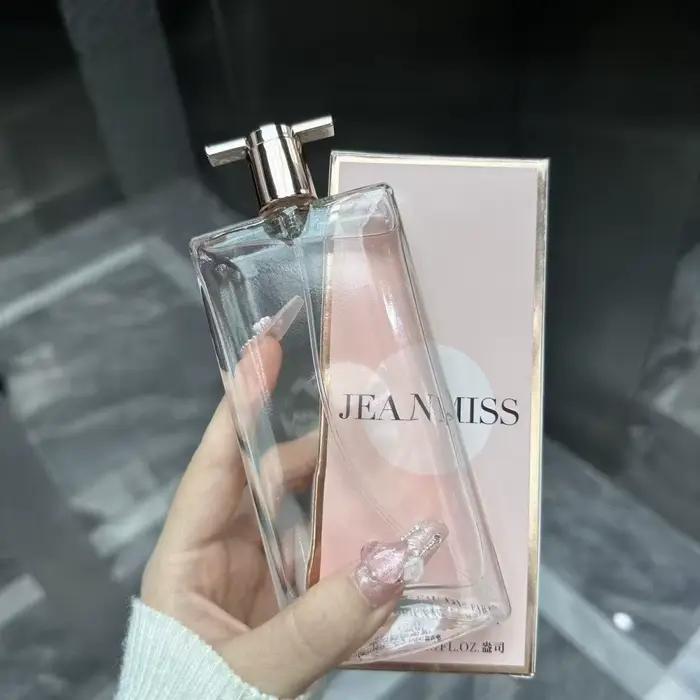 Parfum floral pour femme