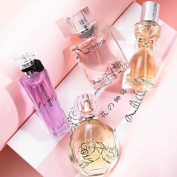 Coffret cadeau de parfum de marque pour femmes