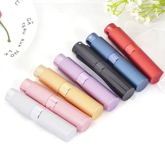 1 pièces + 2 accessoires flacon de parfum en aluminium métallique de 8 ml avec 1 flacon pulvérisateur, 1 entonnoir, 1 distributeur divin.