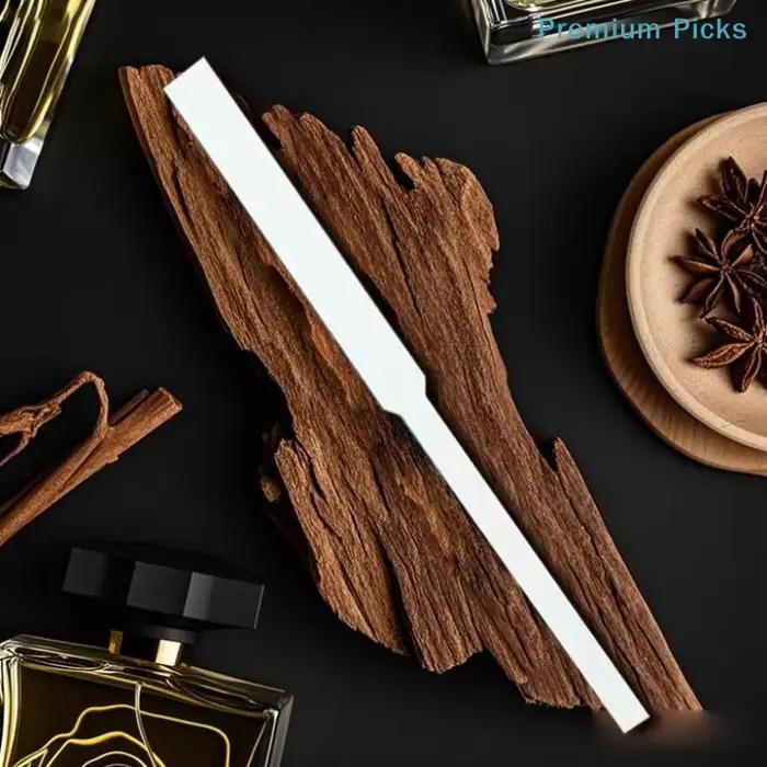 100 feuilles de papier testeur de parfum hautement absorbant, jetables et professionnels, pour tester des échantillons de parfum.