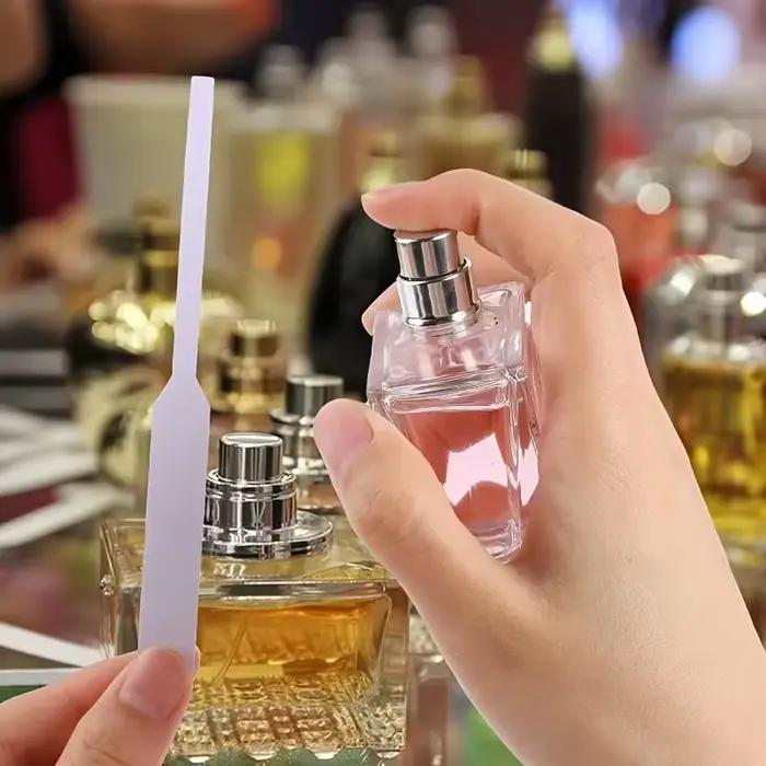 Bandes de test de parfum 100/200 pièces – Bâtonnets en papier pour échantillons de parfum, échantillonnage d'huiles essentielles, évaluation des arômes TMZ