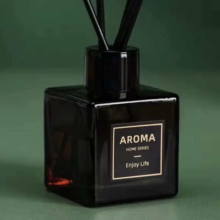 Diffuseur d'aromathérapie sans flamme 50 ml, parfum d'ambiance pour la maison, liquide désodorisant, cadeau d'anniversaire, ornement décoratif