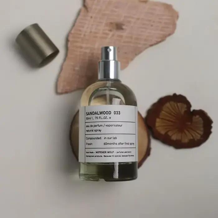 Parfum de laboratoire en bois de santal pour femmes et hommes