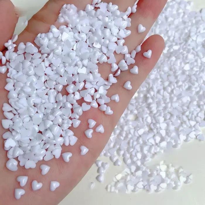 100 pièces Nail Art Mini coeur breloques 4x5mm mélange/résine blanche mignon strass en forme