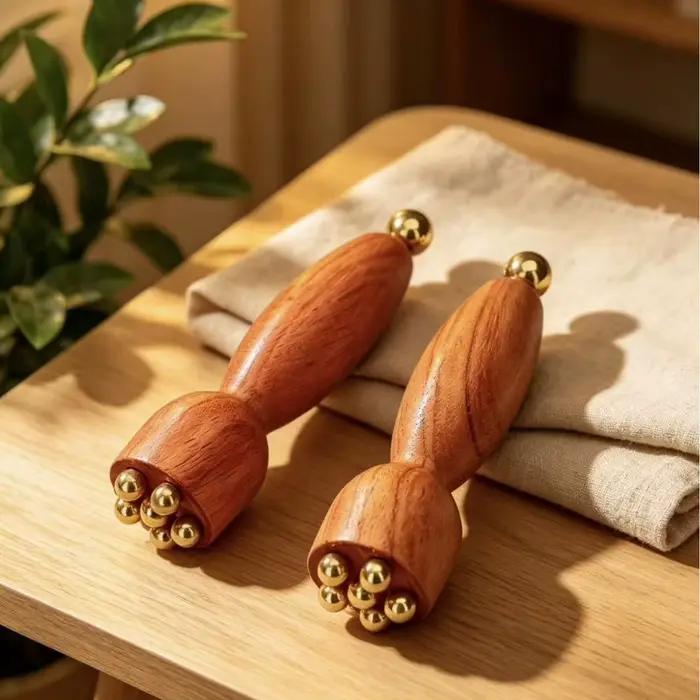 Masseur facial en forme de graine de lotus