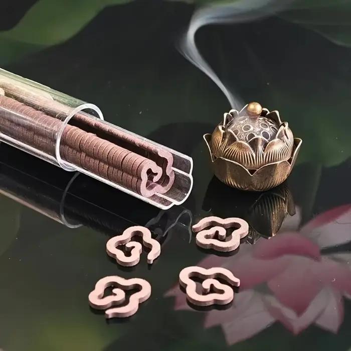 Ensemble de 42 bâtons parfumés en bois de santal et d'agar faits à la main