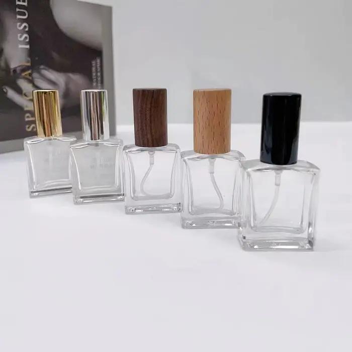 Flacon pulvérisateur de parfum en verre épais Transparent de 10ml, avec bouchon en bois, atomiseur de parfum vide, bouteilles carrées portables rechargeables