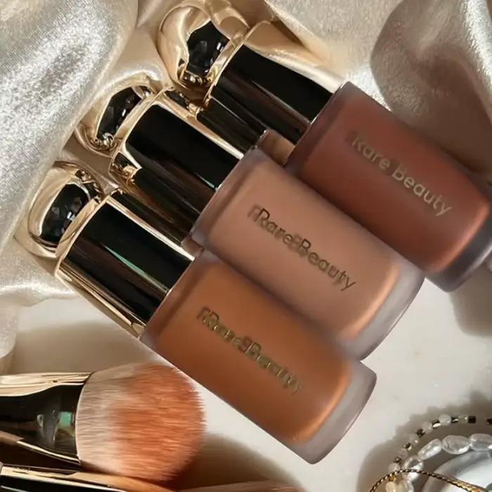 Rare Beauty Bronzer Liquide Imperméable Longue Tenue Cosmétiques Quotidiens pour le Contour du Visage Happy Hope Fard à