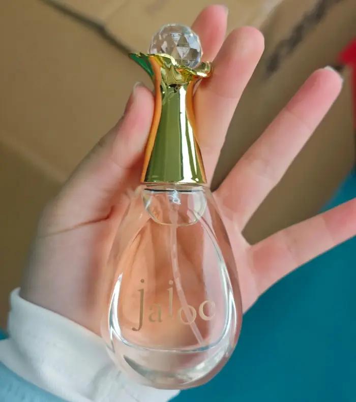 Parfum léger longue durée pour femmes