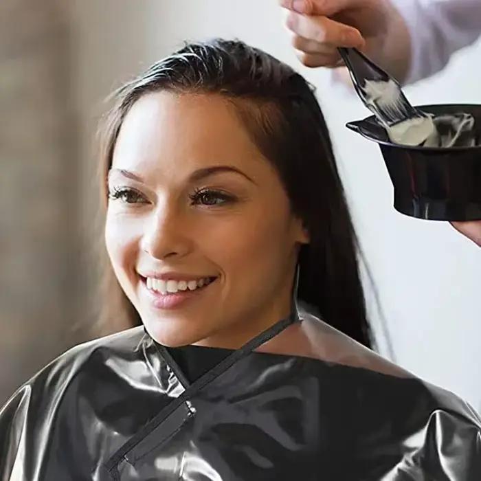 Cape de coupe de cheveux imperméable PVC pour coiffeurs et amateurs à domicile transformations capillaires sans soucis de taches
