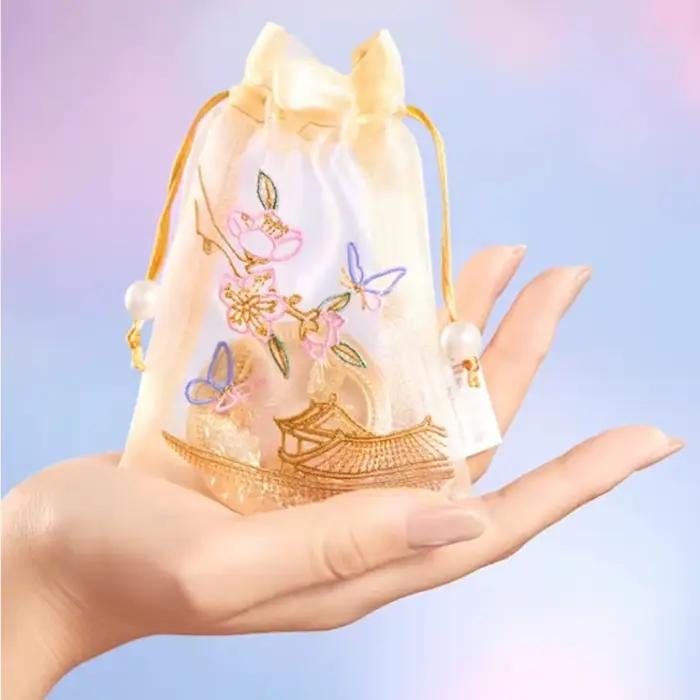 Baume de parfum solide