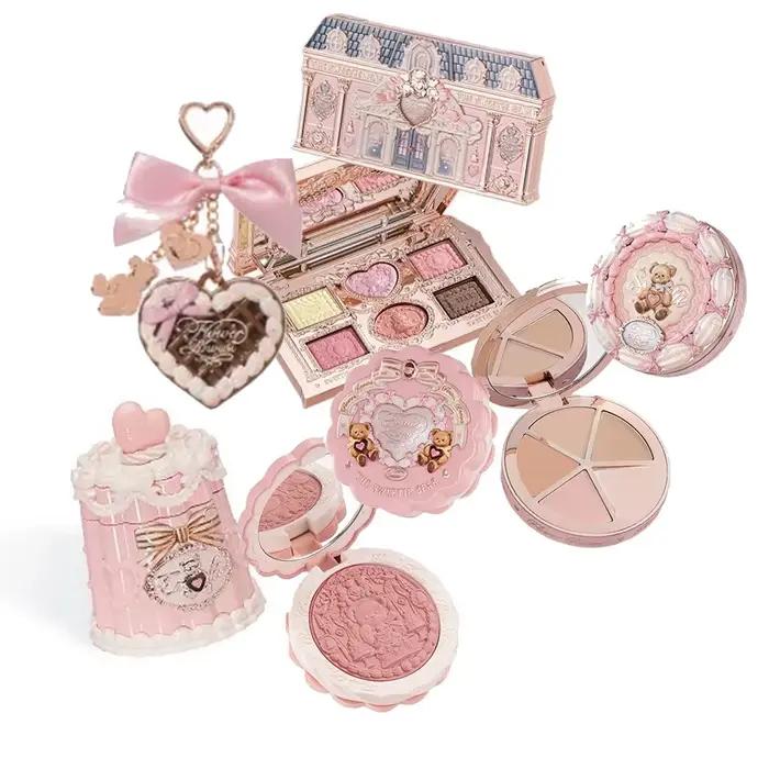 Ensemble de maquillage Flower Knows Sweetie Bear, coffret cadeau, poudre fixante, anticernes longue