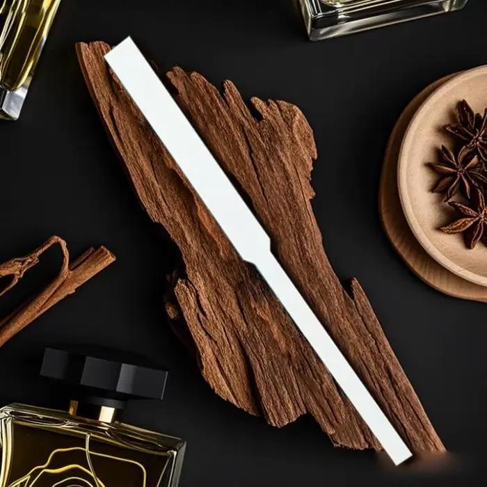 100 feuilles de bandes de test de parfum absorbantes de qualité supérieure avec papier épais et durable