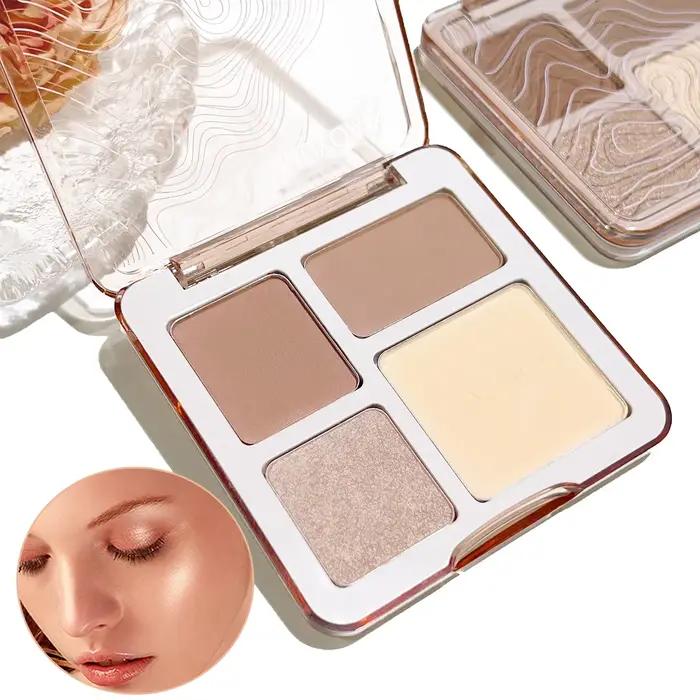 La palette de contouring quatre couleurs est mate et longue tenue