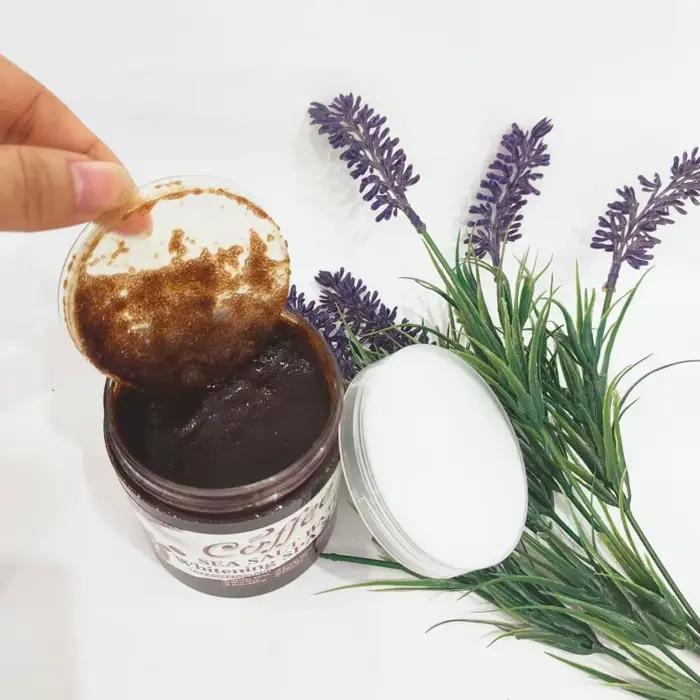 Sel de Bain Exfoliant et Blanchissant au Café 350g/680g – Gommage Corporel Nettoyant en Profondeur pour Peaux Mortes, Hydratant et Moussant au Sel Marin