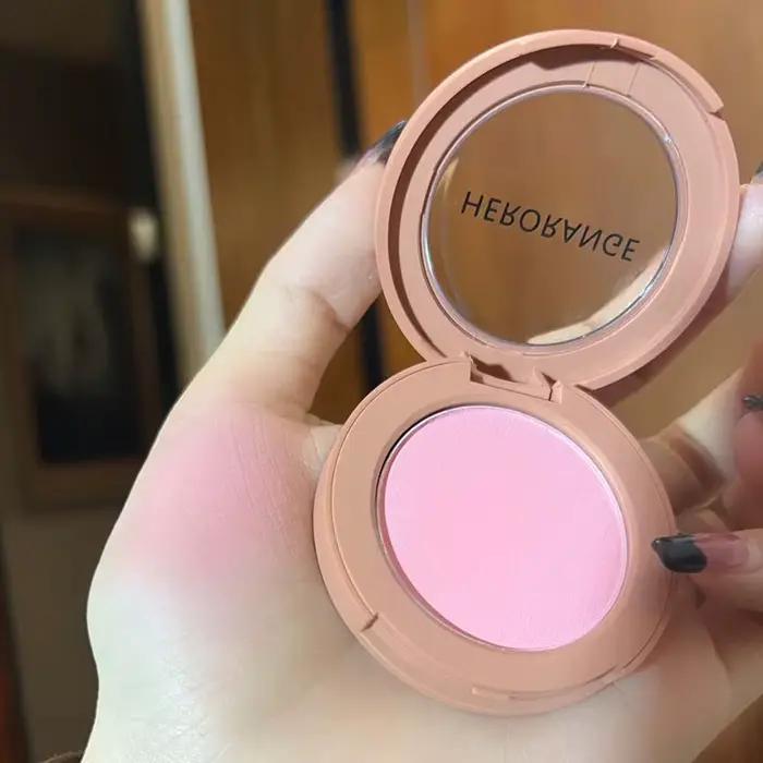 HERORANGE Monokrom Serbuk Blush Waterproof